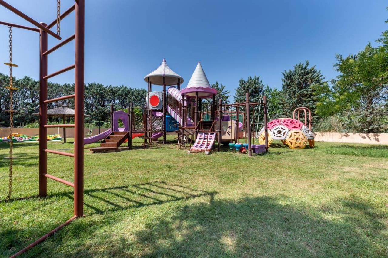 ホテル Domaine De La Begude ファイエンス エクステリア 写真